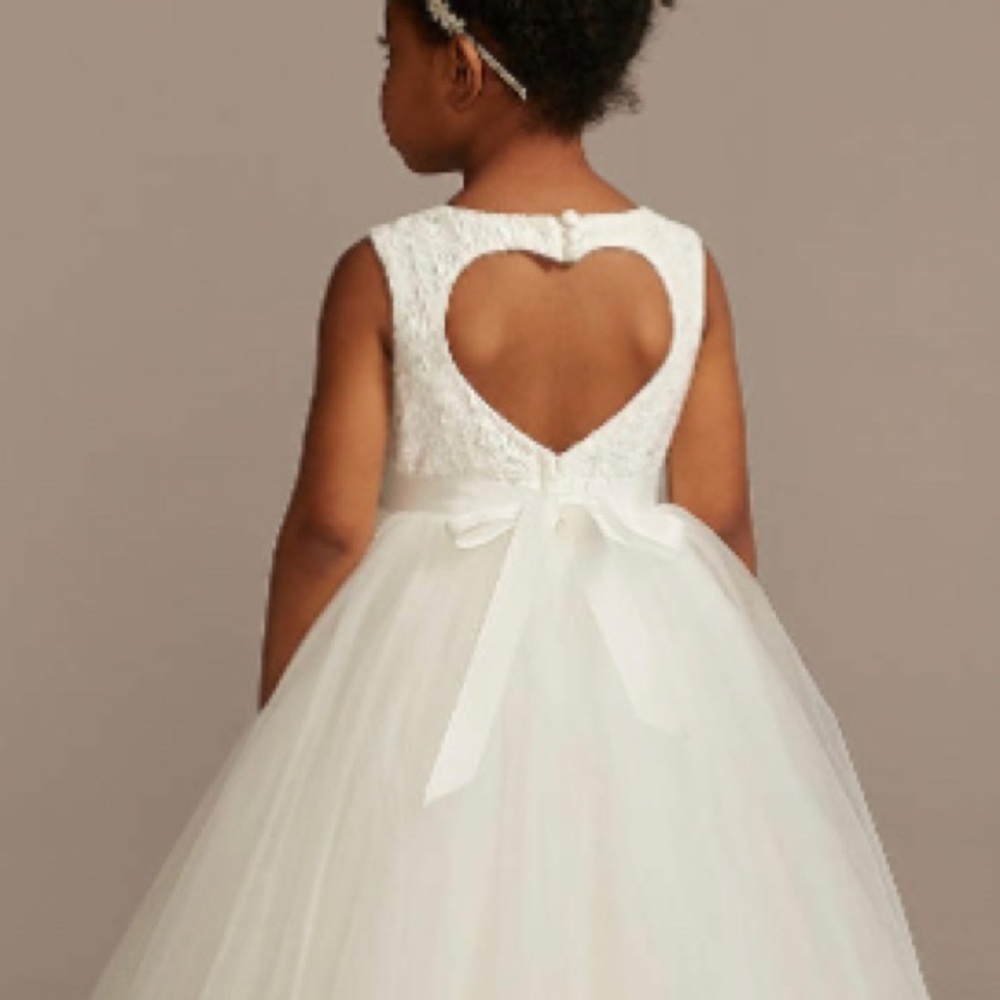 Girls flower girl/communion dress